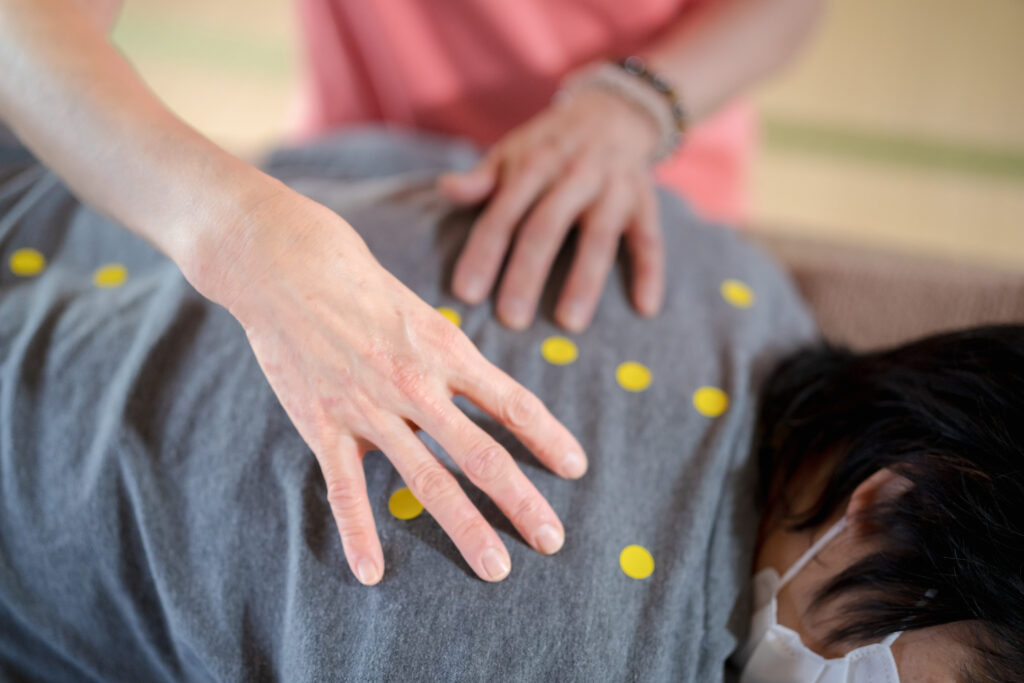 姿勢治療院ケイポス | 体の歪みや痛み・シビレの改善を図る整体院（沖縄南部南城市）